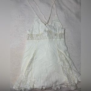 *SOLD ON MARKETPLACE* Hawaii Boutique Dress